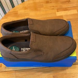 Nunn Bush Kore Walk slip ons